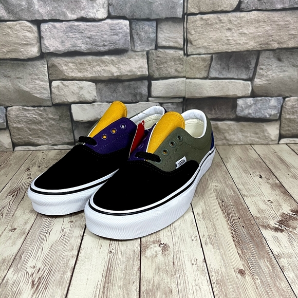 Vans Era OTW Rally - Picture 4 of 9